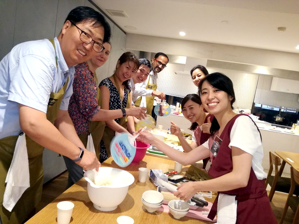 英語で!Cooking Team Building Program